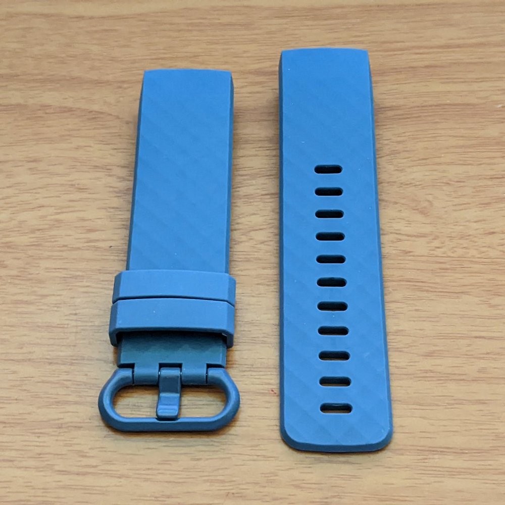 fitbit Charge Replacement Band #2 (Gray)***
